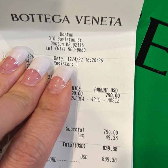 Bottega Veneta Small Envelope CaRd Case “Wisteria” - Picture 12 of 14